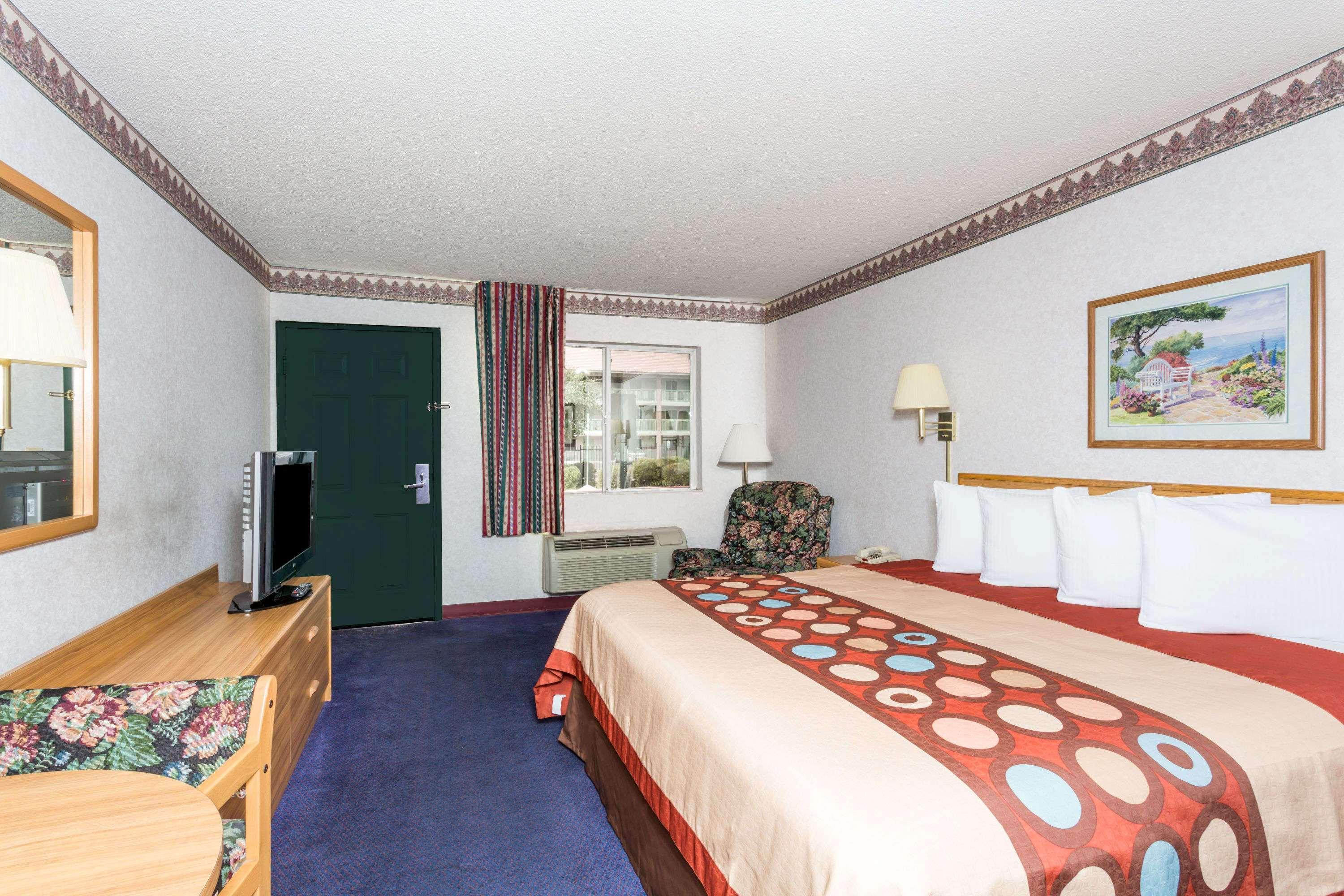 Days Inn By Wyndham Phoenix West Eksteriør bilde
